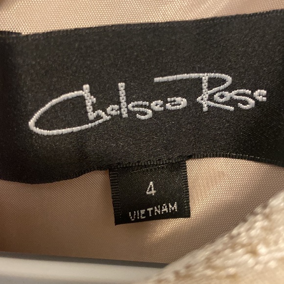 Chelsea Rose fancy dress 👗 Size 4 - Picture 2 of 11